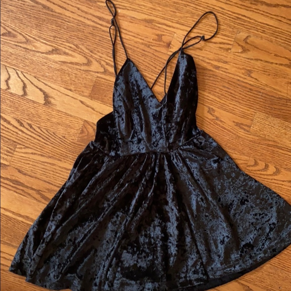 Black vevelt romper